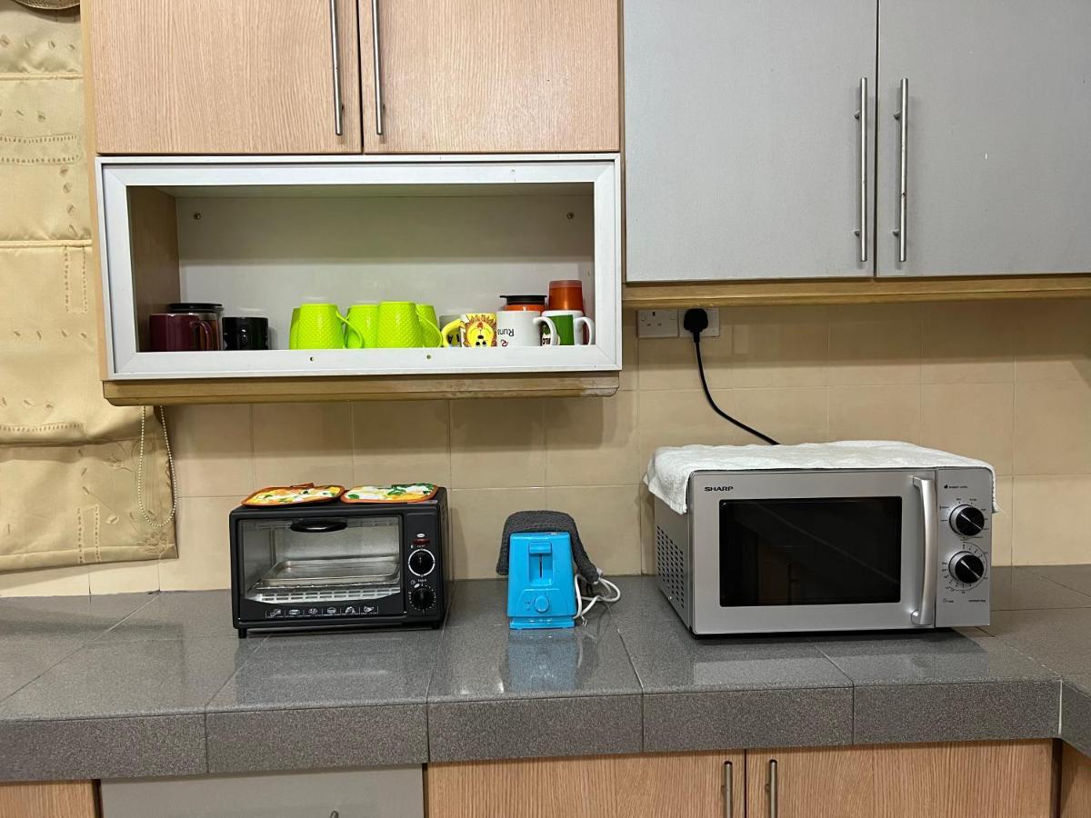 D’Lestari Homestay Seri Kembangan Dış mekan fotoğraf